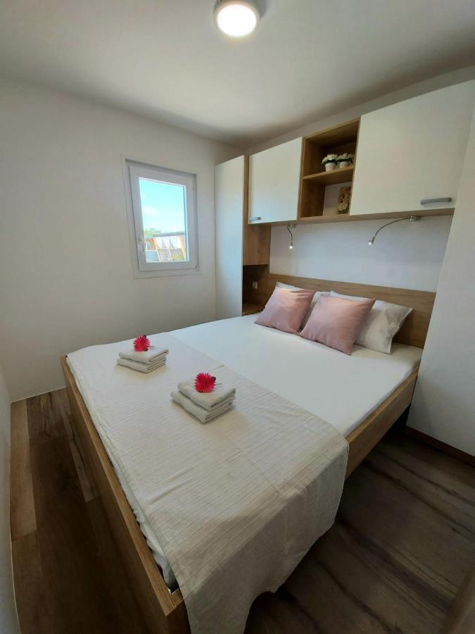 טיסנו Mobile Homes Charly מראה חיצוני תמונה