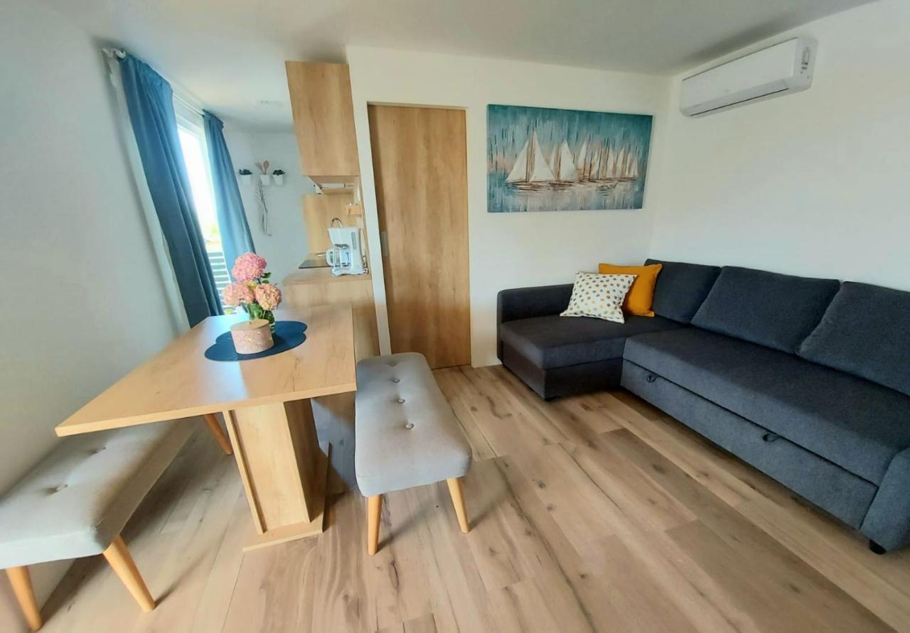 טיסנו Mobile Homes Charly מראה חיצוני תמונה